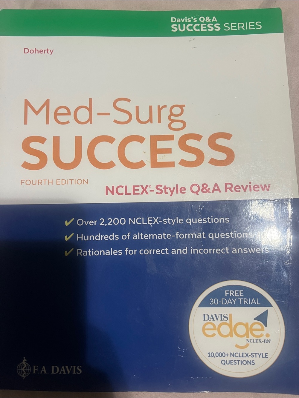 Med-Surg SUCCESS NCLEX-Style Q&A Review - Orange & Navy
